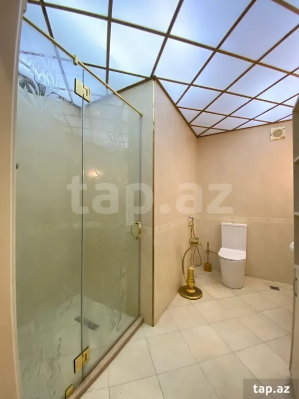 Kirayə verilir 3 otaqlı yeni tikili 80 m²