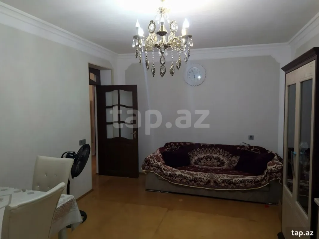 Satılır 4 otaqlı həyət evi 100 m²