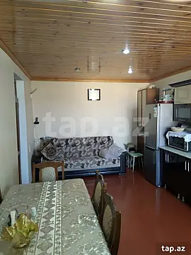 Satılır 4 otaqlı həyət evi 100 m²