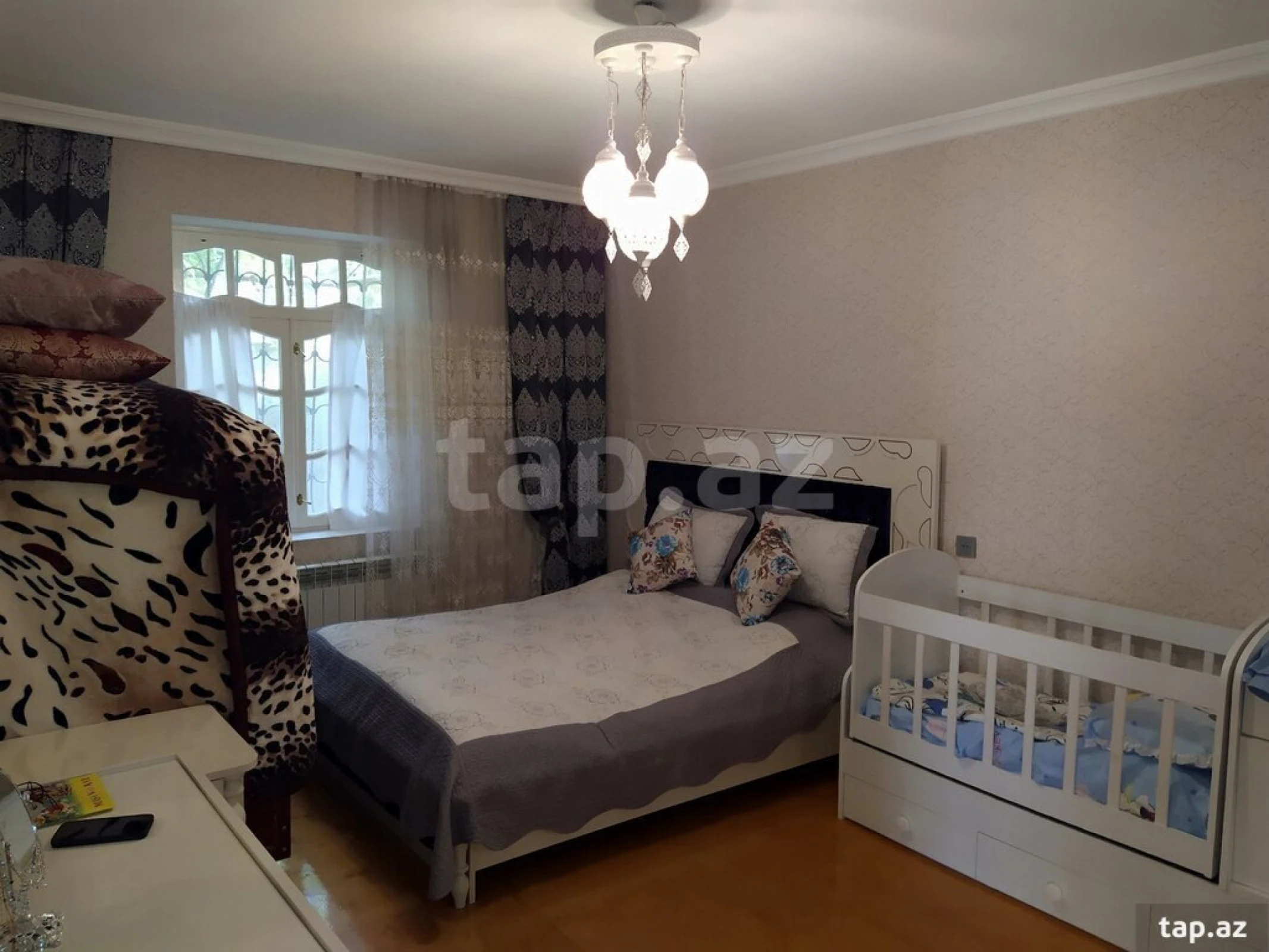 Satılır 4 otaqlı həyət evi 100 m²