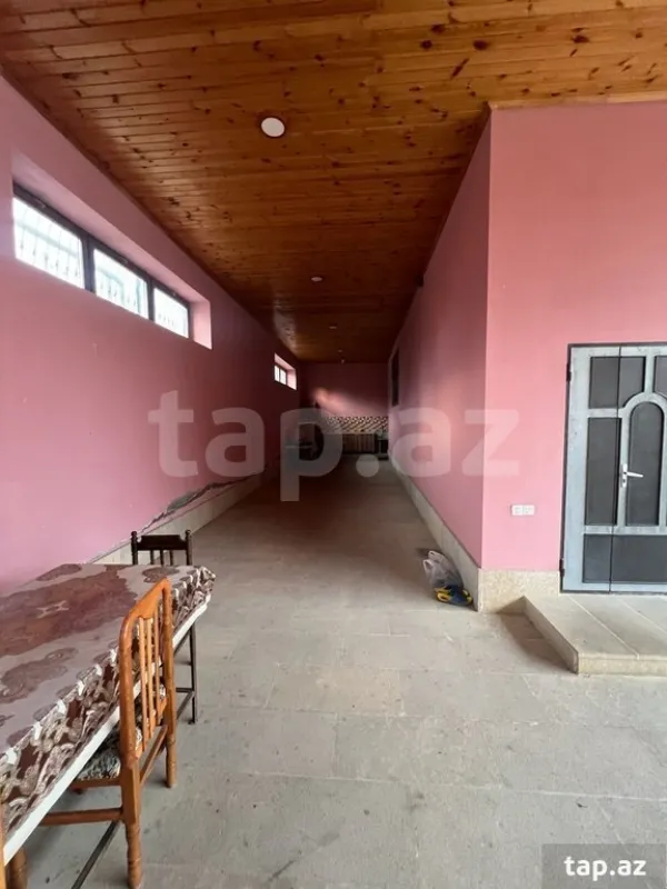 Satılır 4 otaqlı həyət evi
