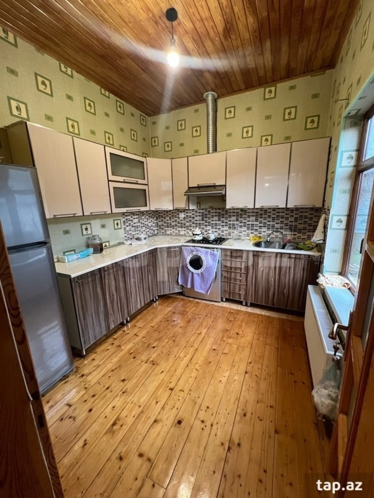 Satılır 4 otaqlı həyət evi