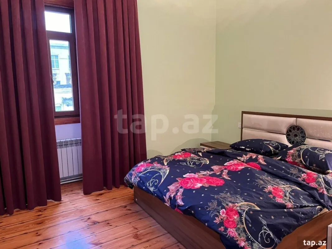 Kirayə verilir 3 otaqlı mənzil 100 m²