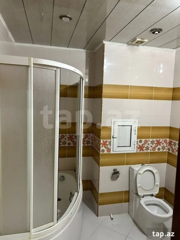 Kirayə verilir 4 otaqlı yeni tikili 130 m²