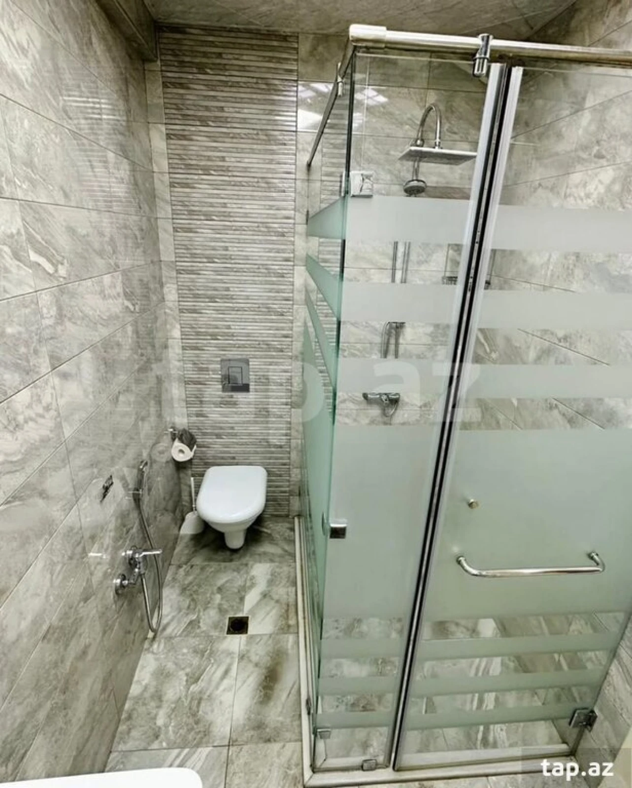 Kirayə verilir 2 otaqlı yeni tikili 90 m²