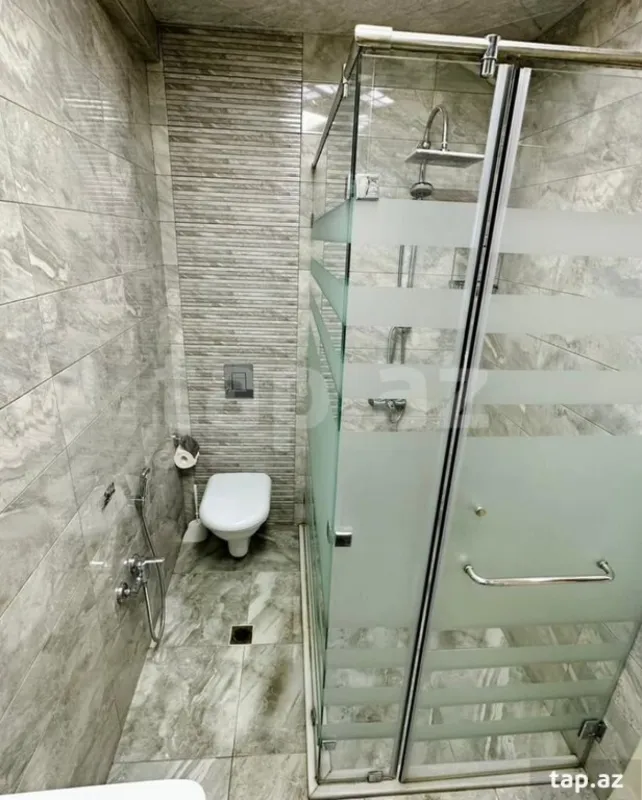 Kirayə verilir 2 otaqlı yeni tikili 90 m²