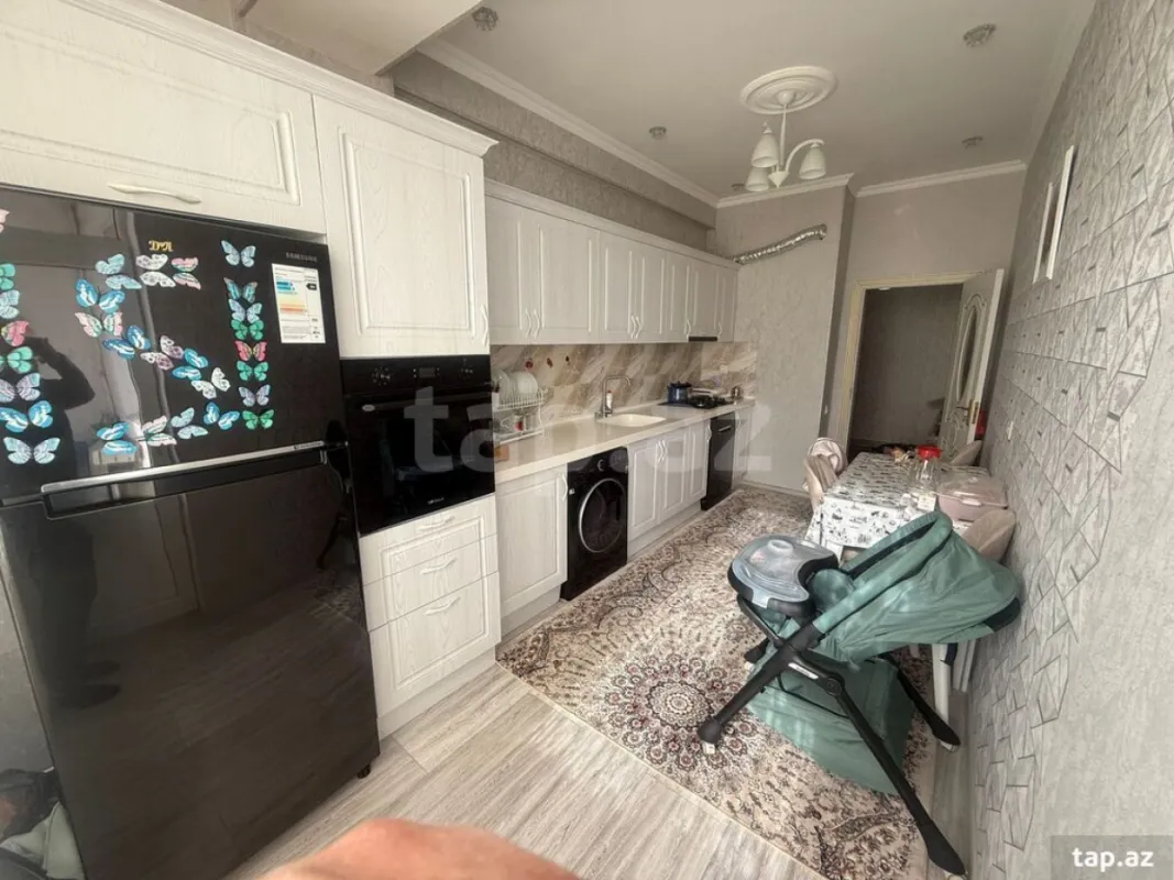 Satılır 2 otaqlı yeni tikili 84 m²