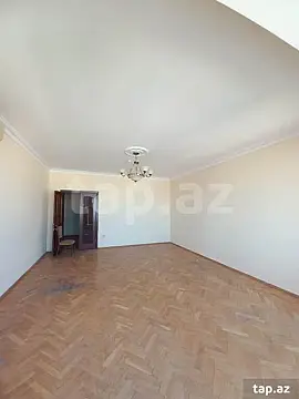 Satılır 4 otaqlı yeni tikili 185 m²