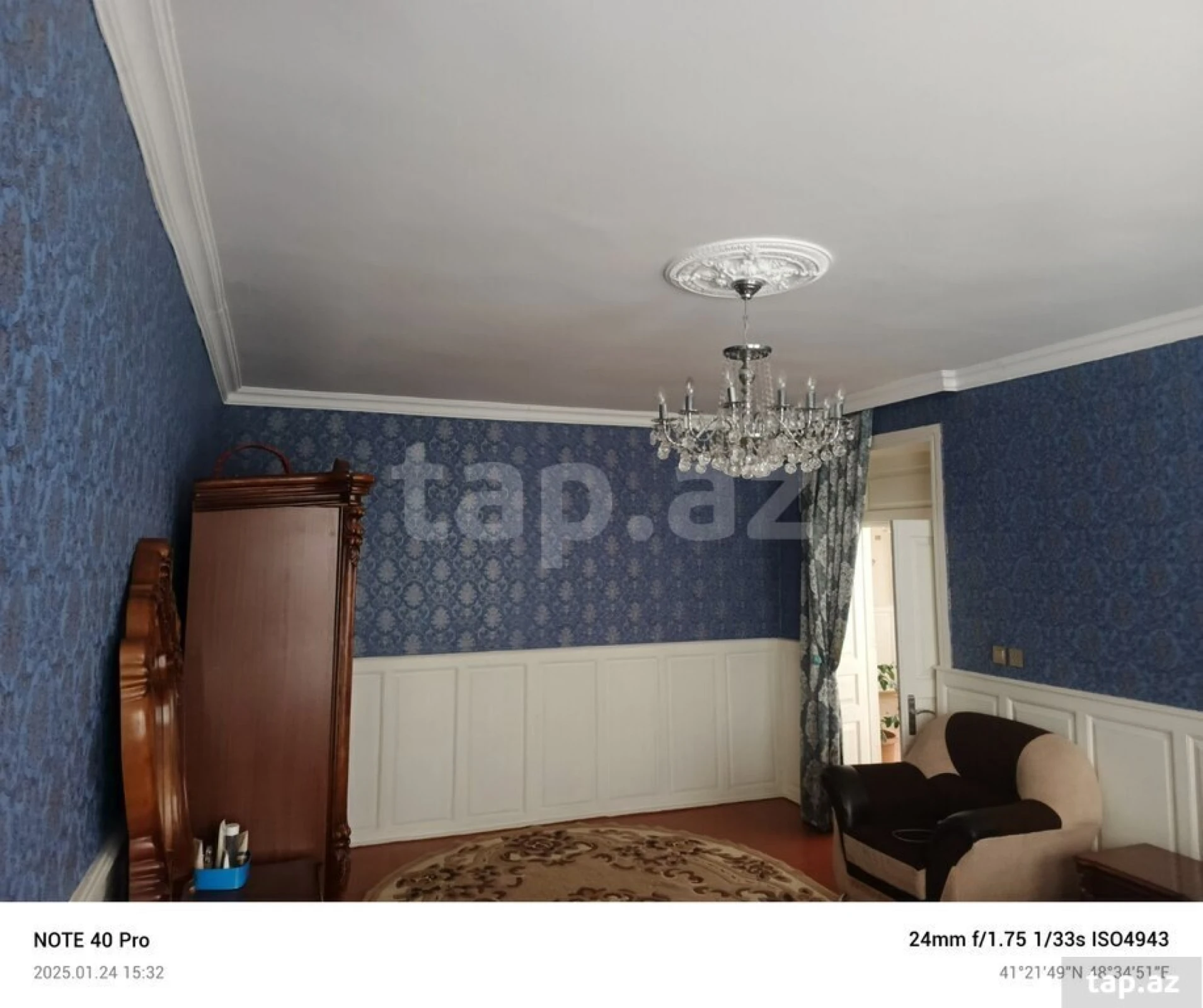 Satılır 15 otaqlı həyət evi