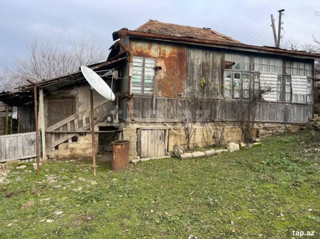 Satılır 3 otaqlı həyət evi 45 m²