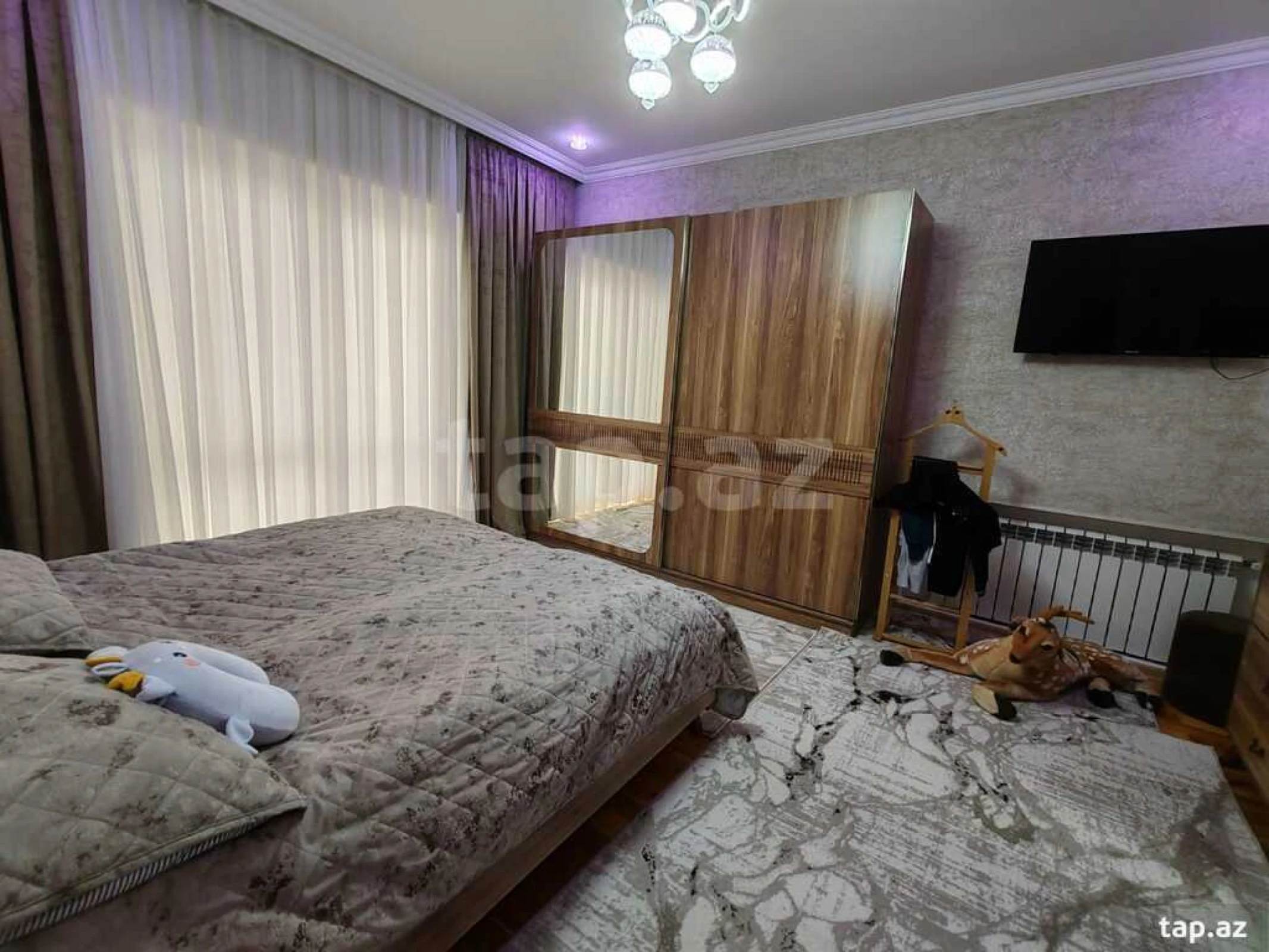 Satılır 4 otaqlı həyət evi 220 m²