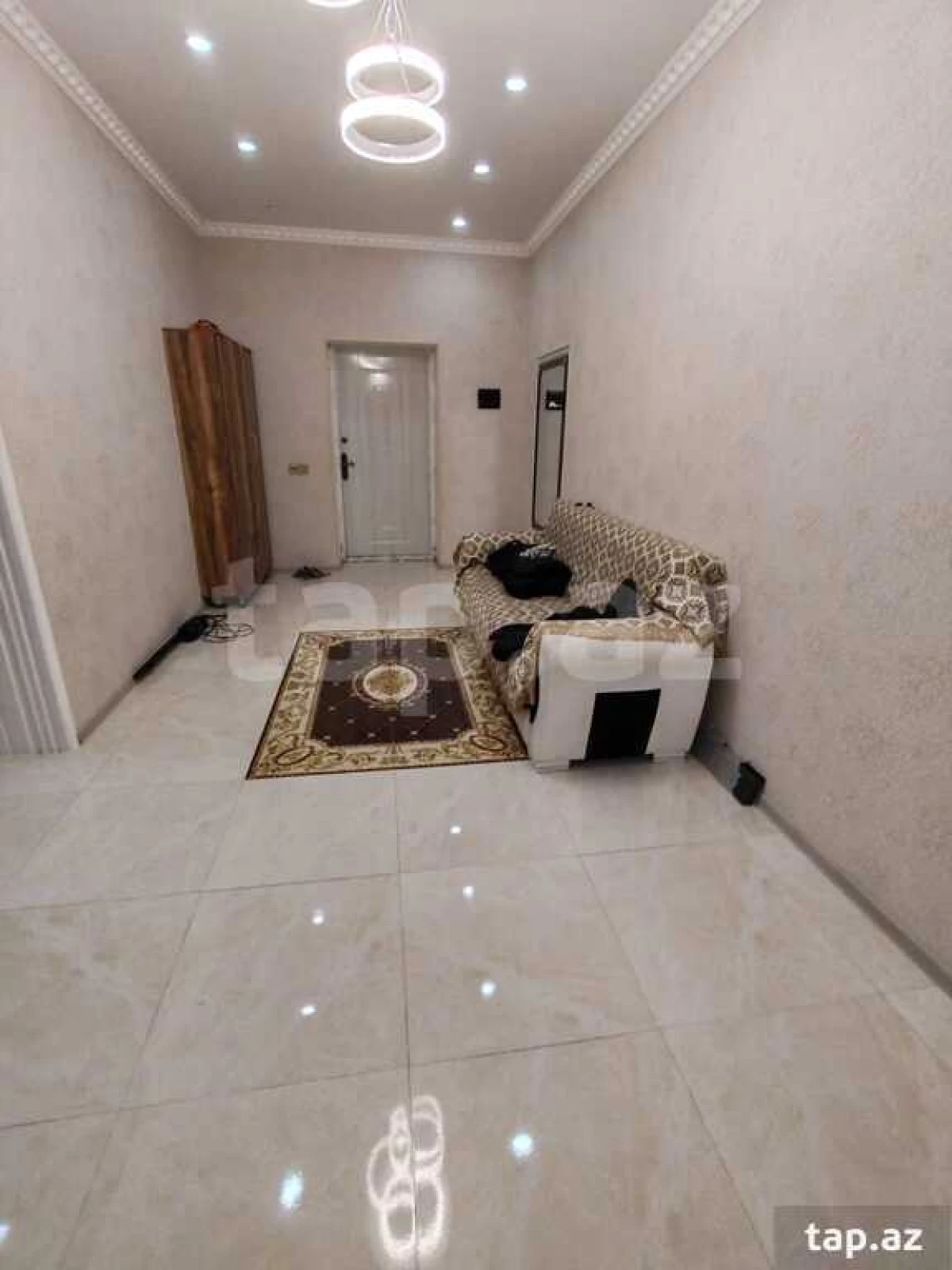 Satılır 4 otaqlı həyət evi 220 m²