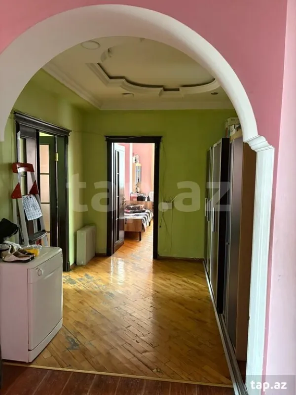 Kirayə verilir 3 otaqlı yeni tikili 114 m²