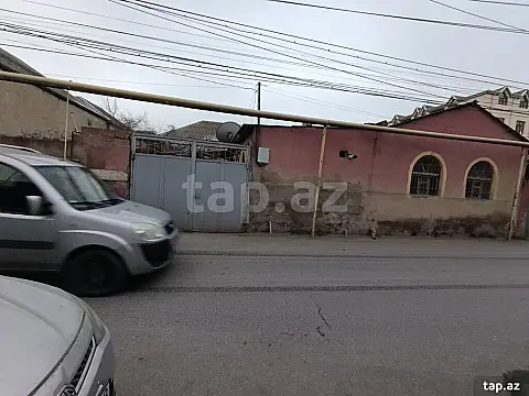 Satılır 5 otaqlı həyət evi