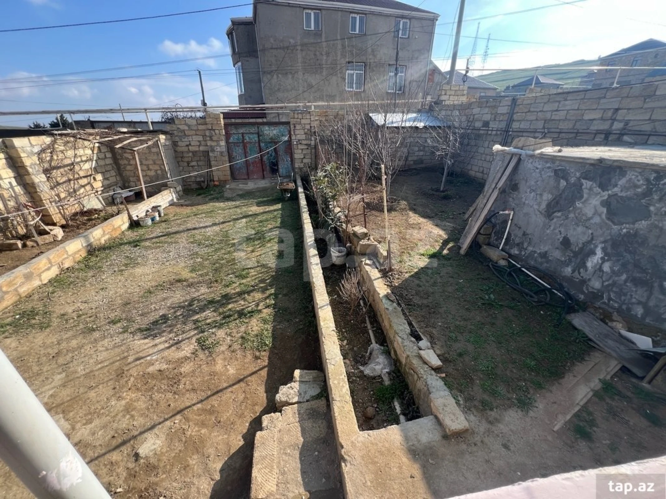 Satılır 3 otaqlı həyət evi 120 m²