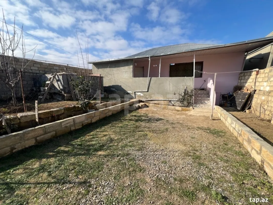 Satılır 3 otaqlı həyət evi 120 m²