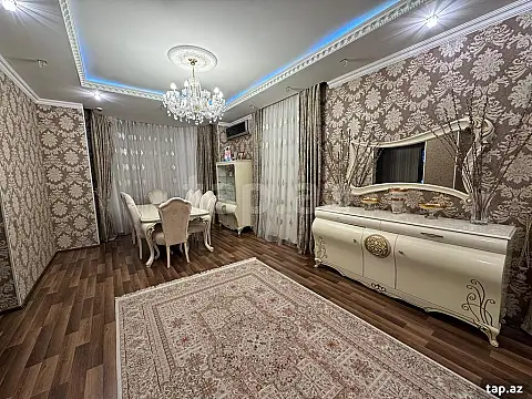 Satılır 8 otaqlı həyət evi 375 m²