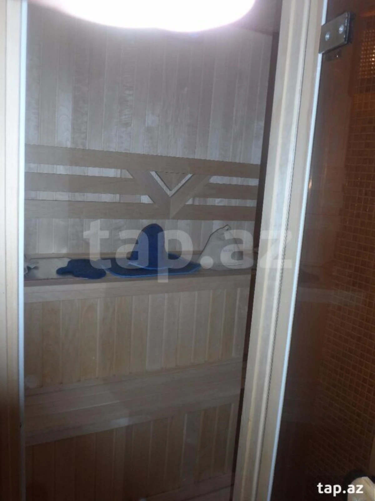 Satılır 15 otaqlı həyət evi