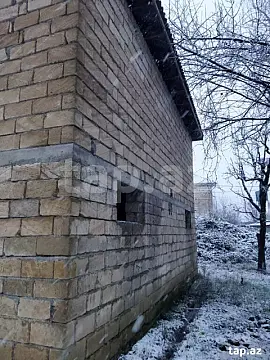 Satılır 3 otaqlı həyət evi