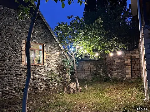 Kirayə verilir 2 otaqlı həyət evi