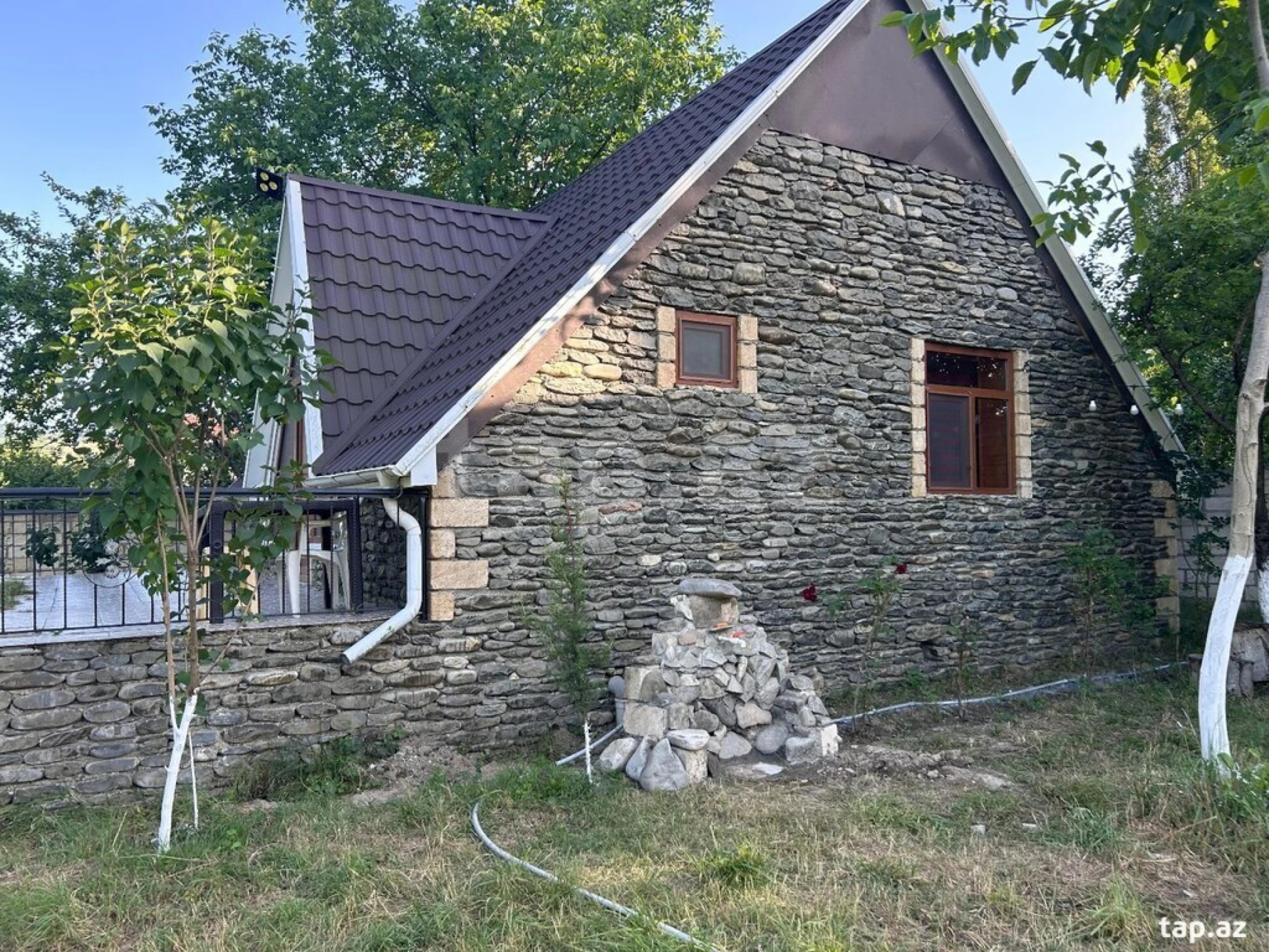 Kirayə verilir 2 otaqlı həyət evi