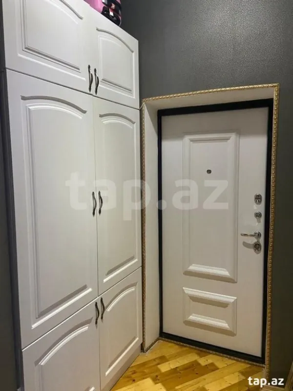 Kirayə verilir 2 otaqlı yeni tikili 120 m²