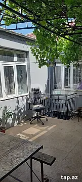 Satılır 6 otaqlı həyət evi