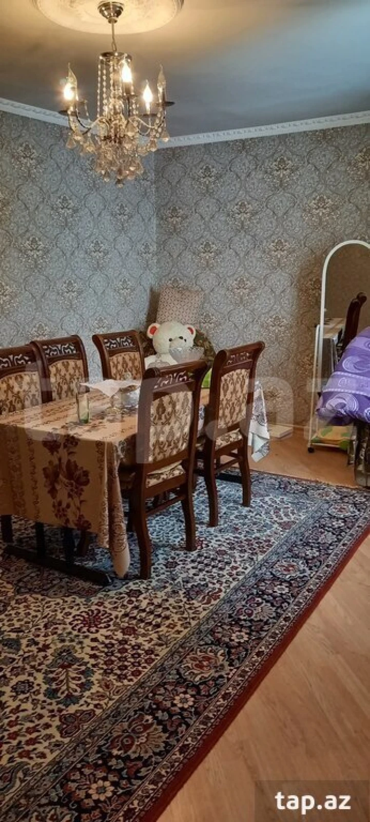 Satılır 6 otaqlı həyət evi