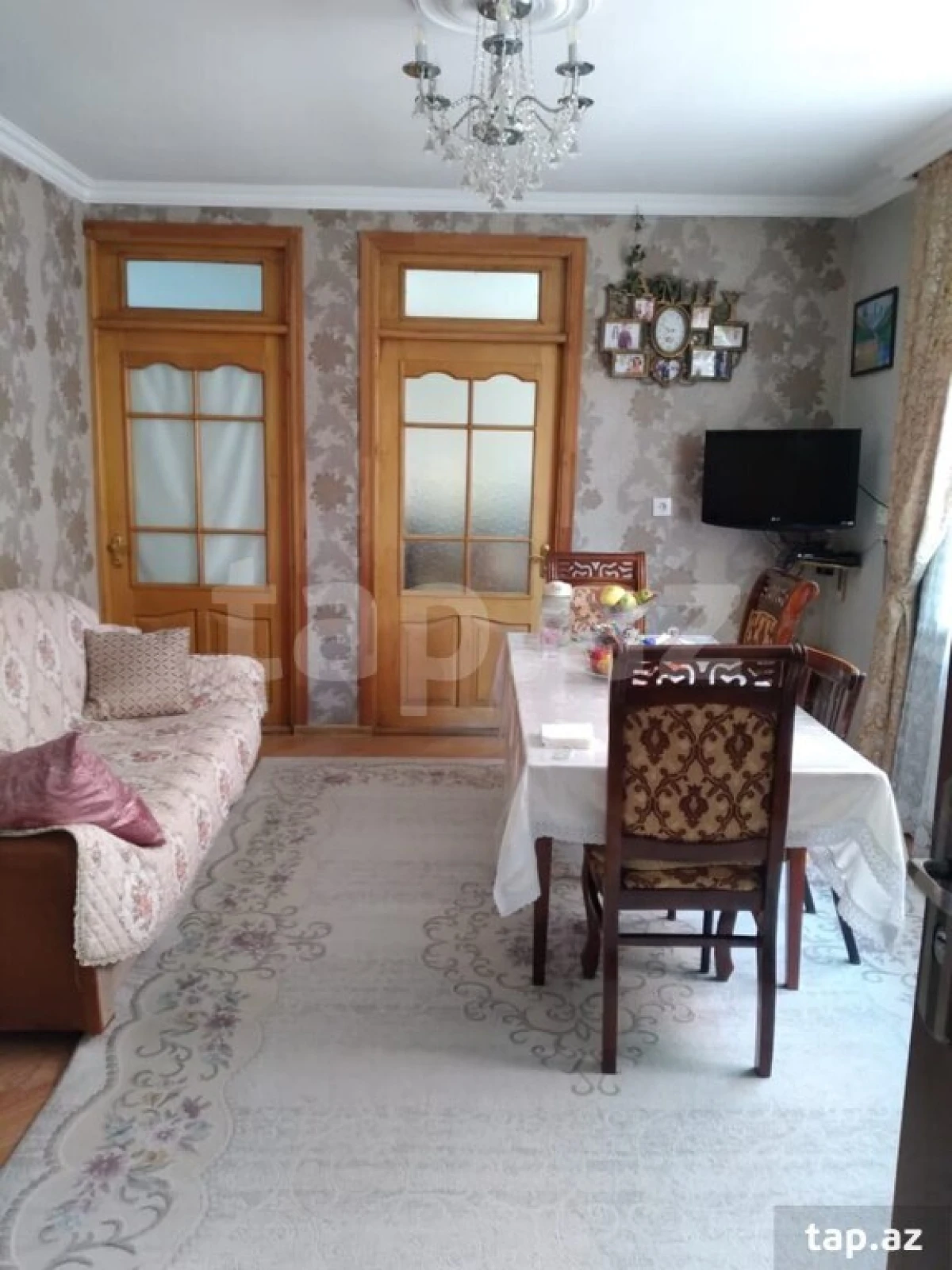 Satılır 6 otaqlı həyət evi