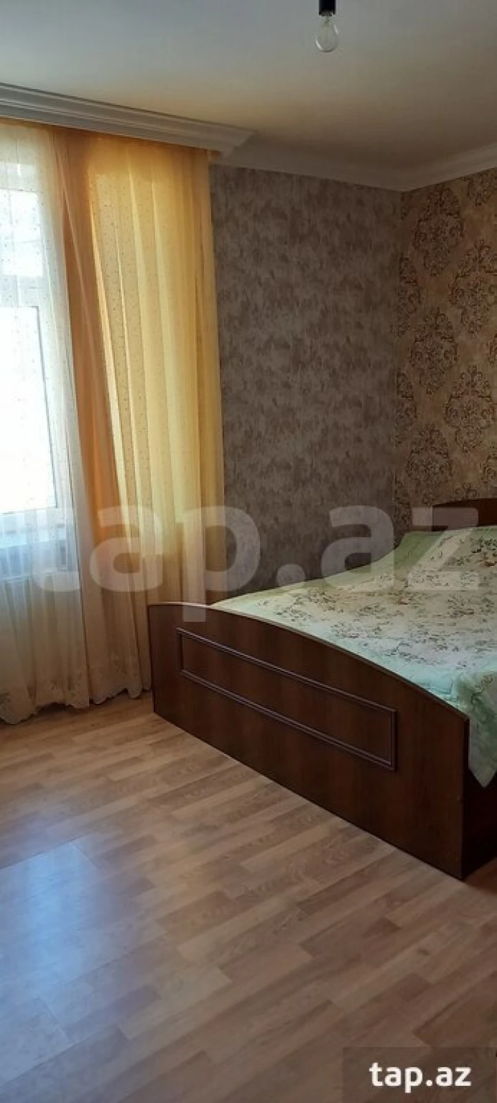 Satılır 6 otaqlı həyət evi