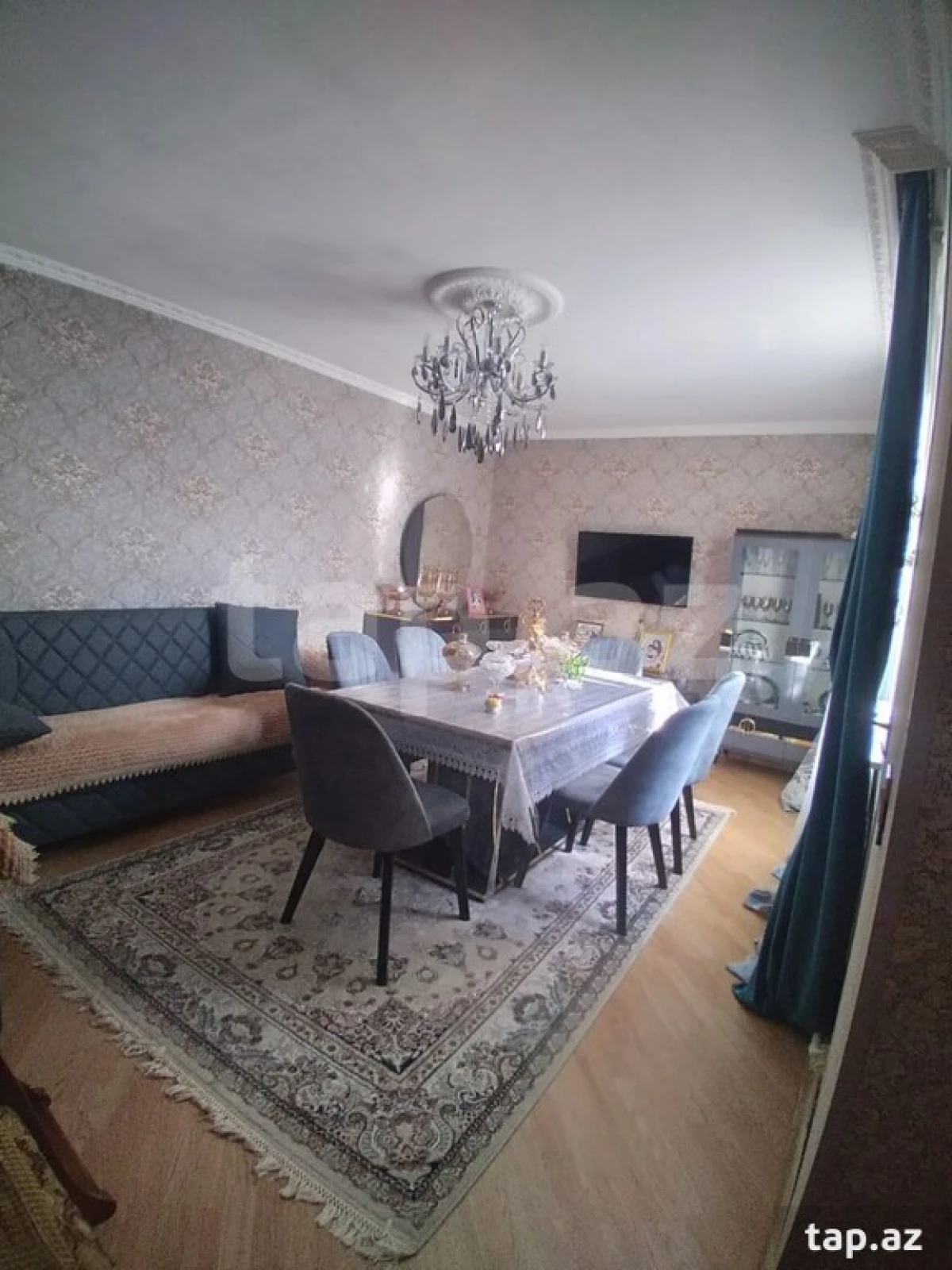 Satılır 6 otaqlı həyət evi