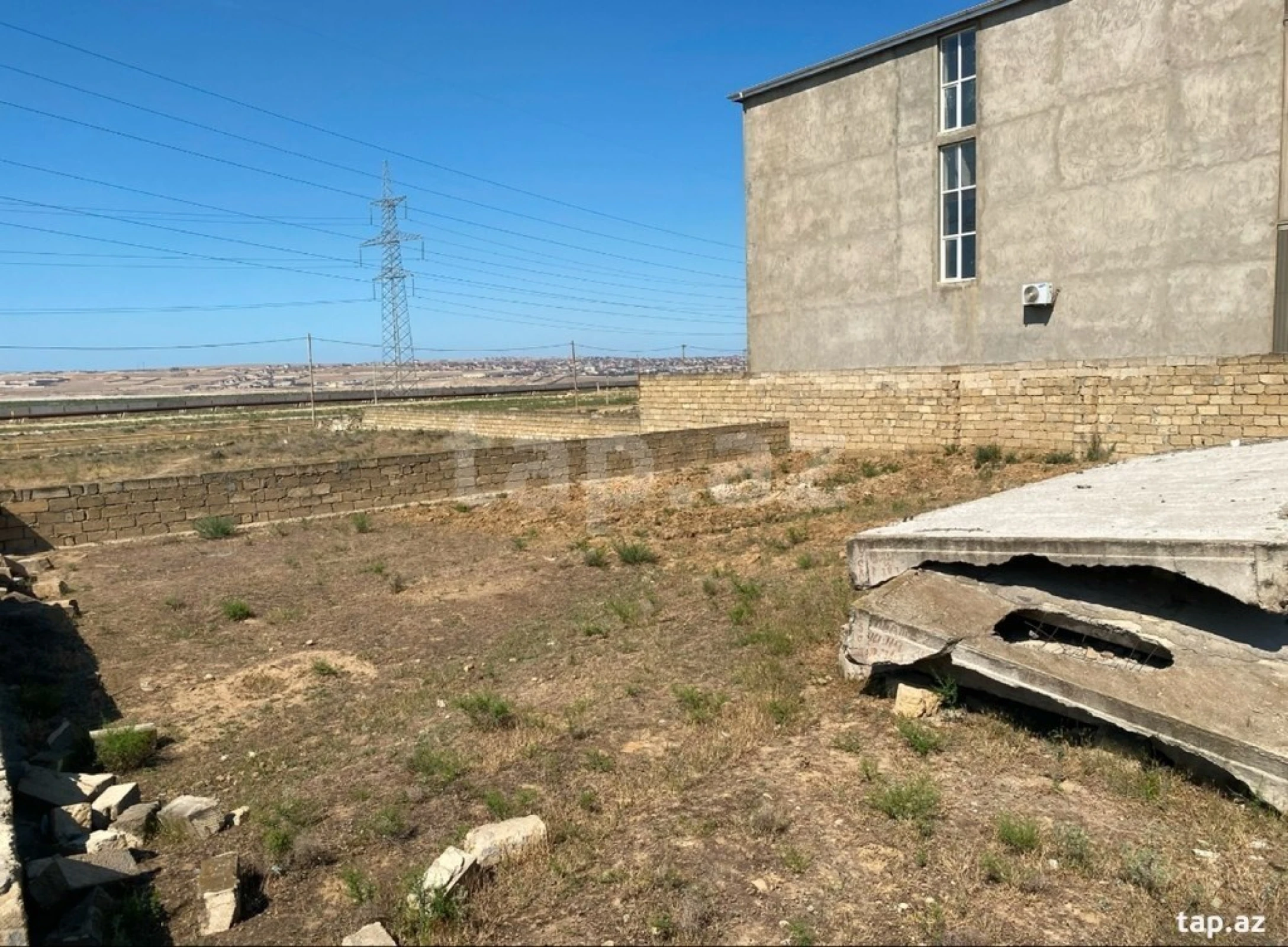 Satılır torpaq sahəsi