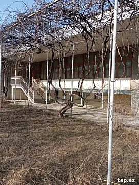 Satılır 5 otaqlı həyət evi — Şəki 5 otaq