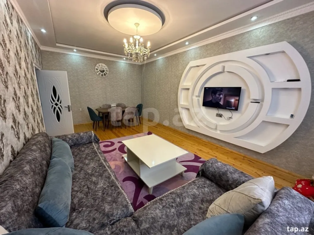 Satılır 3 otaqlı həyət evi