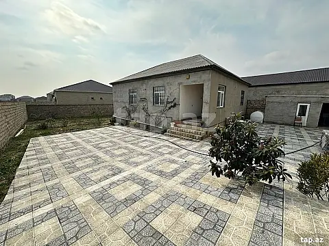 Satılır 3 otaqlı həyət evi — Bakı 3 otaq