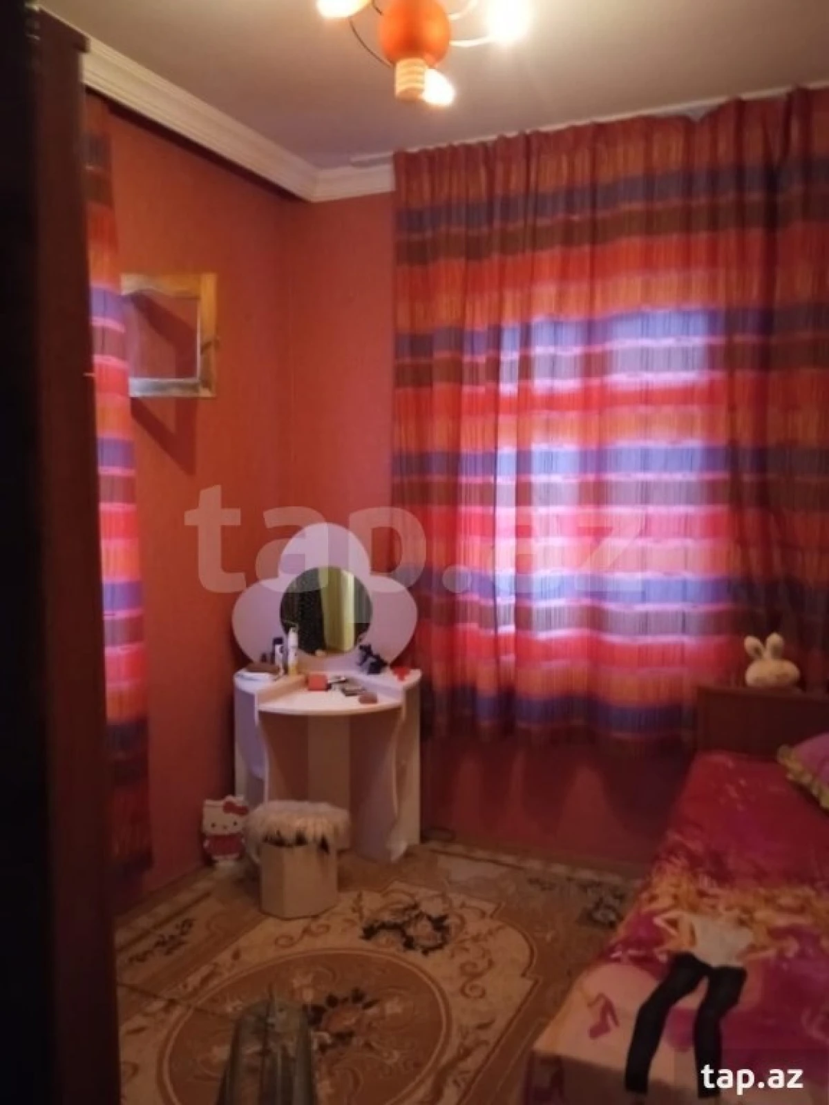 Satılır 5 otaqlı həyət evi 190 m²