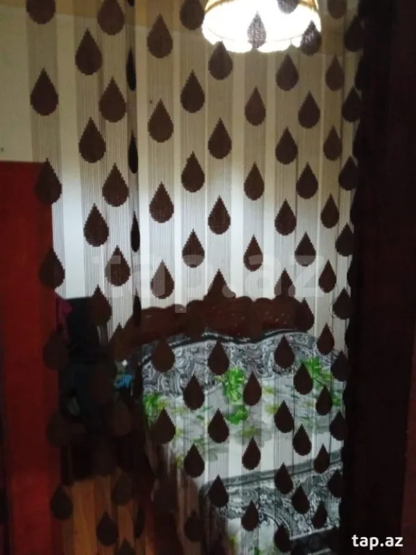 Satılır 5 otaqlı həyət evi 190 m²