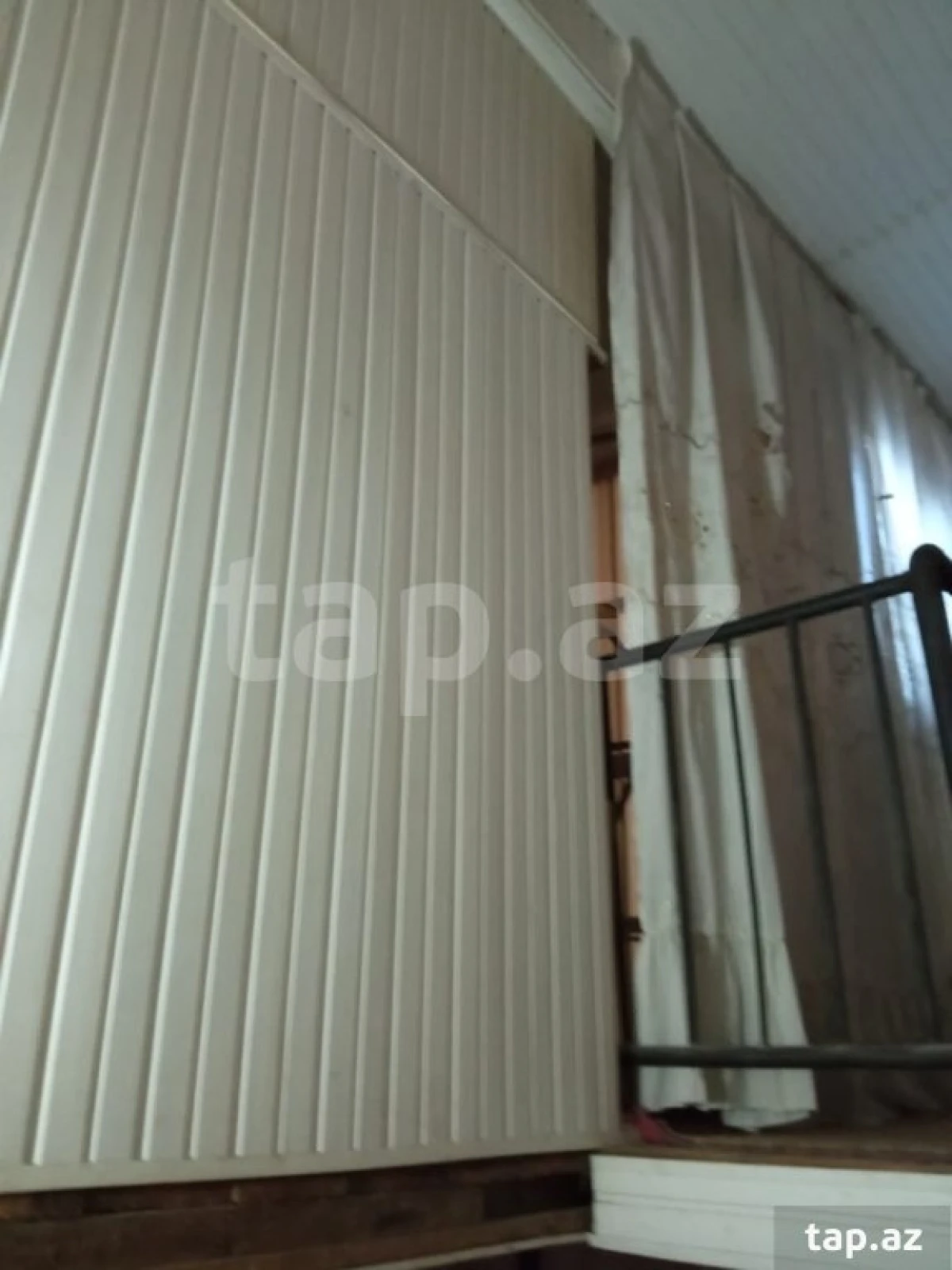 Satılır 5 otaqlı həyət evi 190 m²