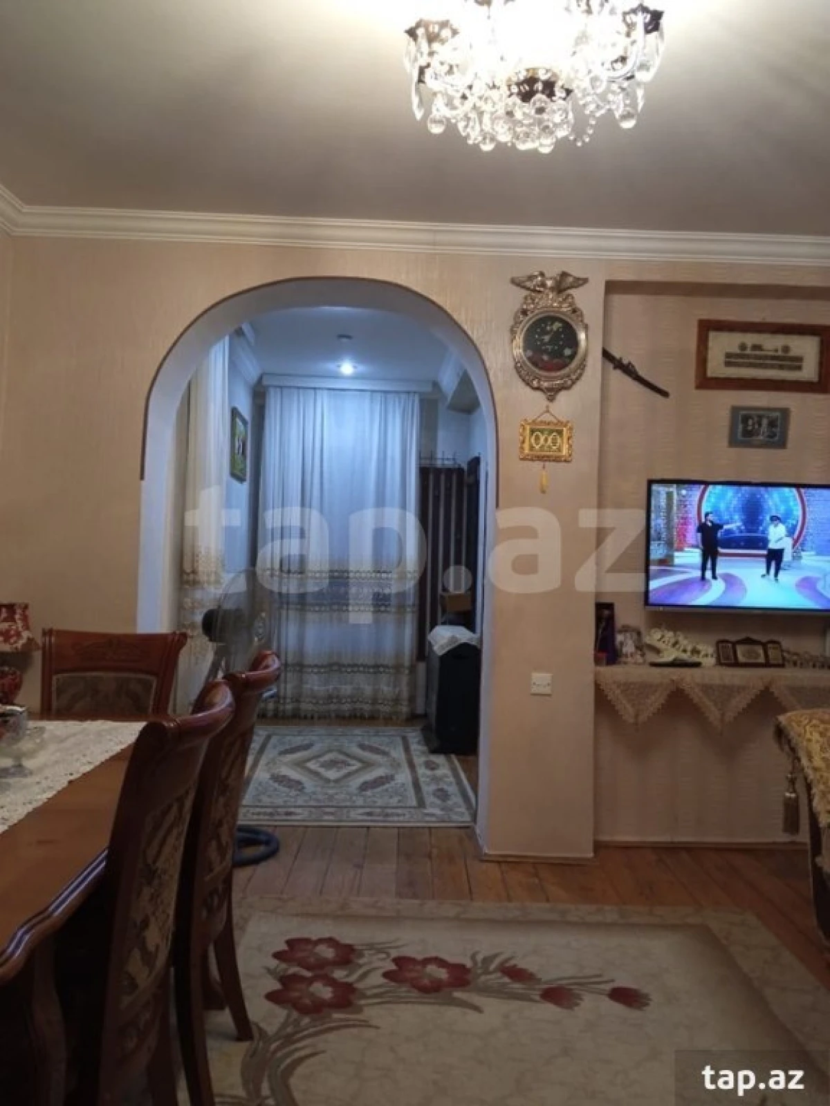 Satılır 5 otaqlı həyət evi 190 m²