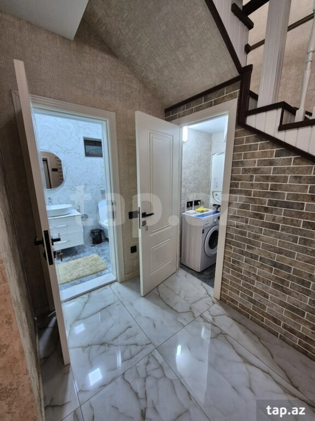 Kirayə verilir 5 otaqlı həyət evi 250 m²