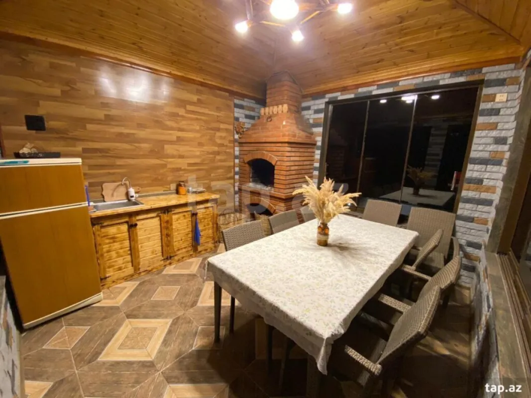 Kirayə verilir 5 otaqlı həyət evi