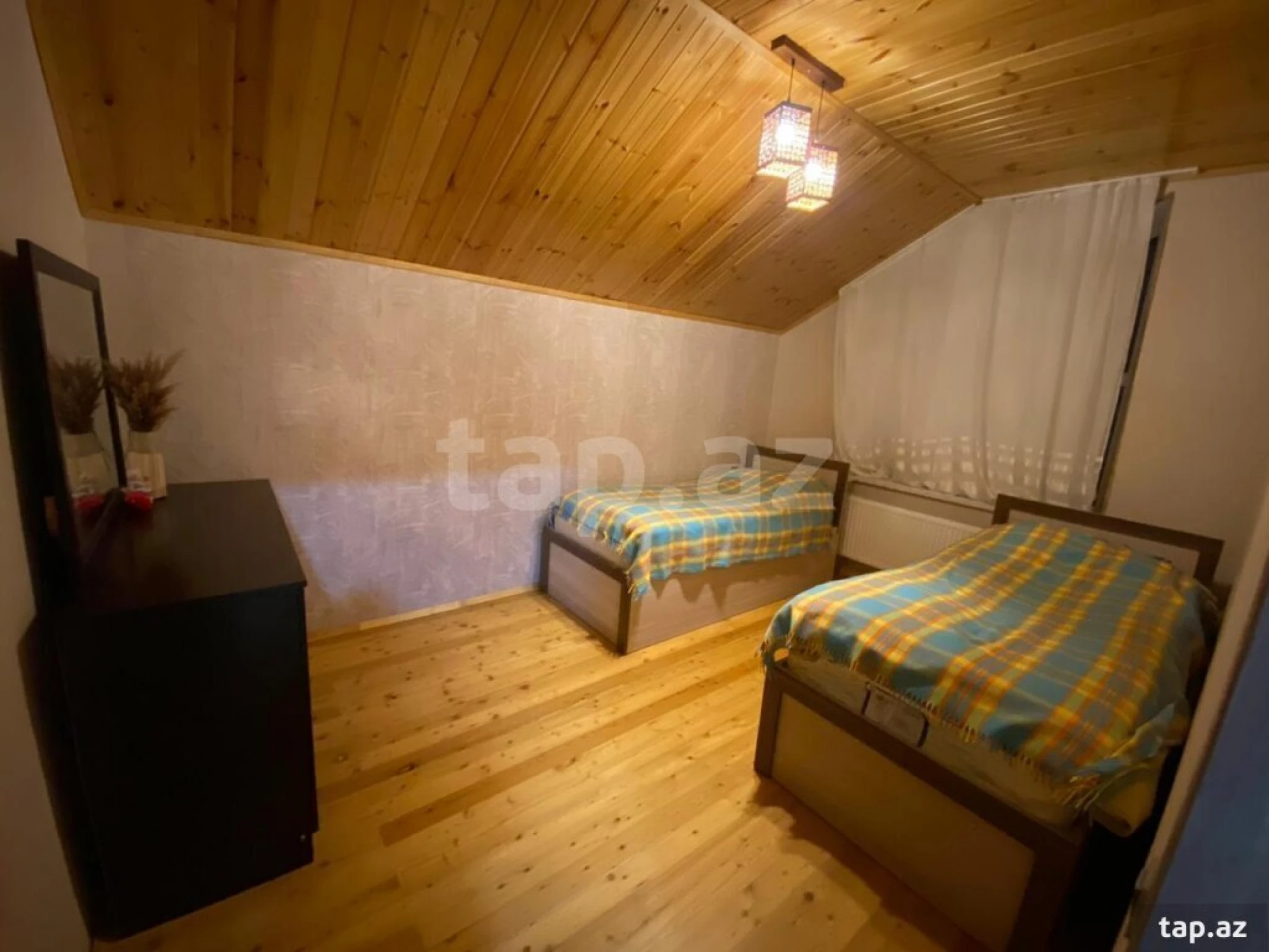 Kirayə verilir 5 otaqlı həyət evi