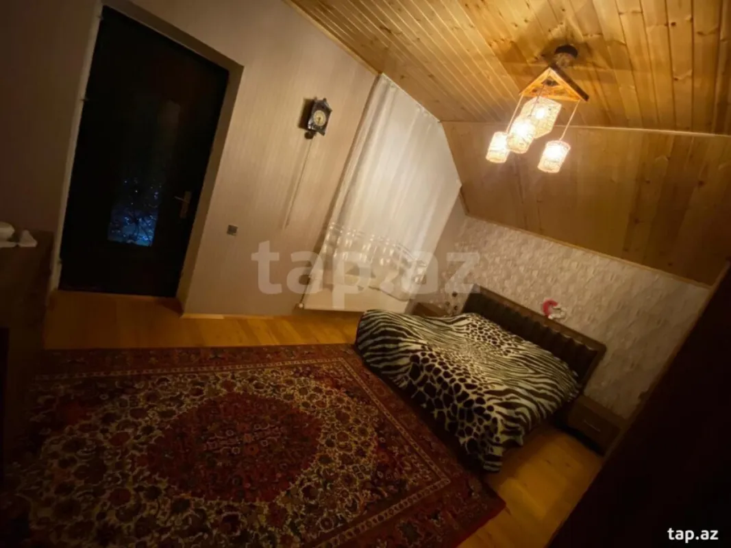 Kirayə verilir 5 otaqlı həyət evi