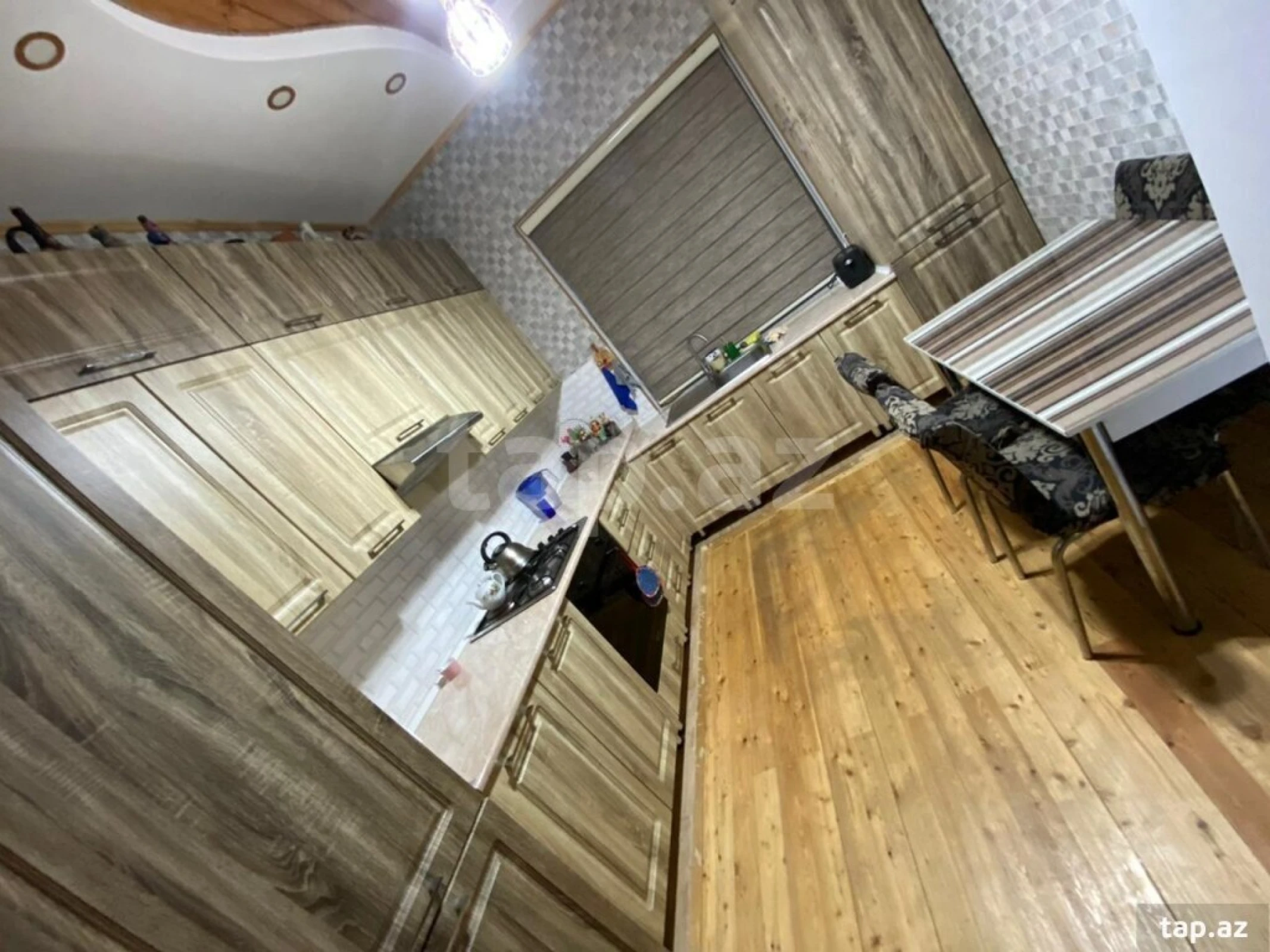 Kirayə verilir 5 otaqlı həyət evi