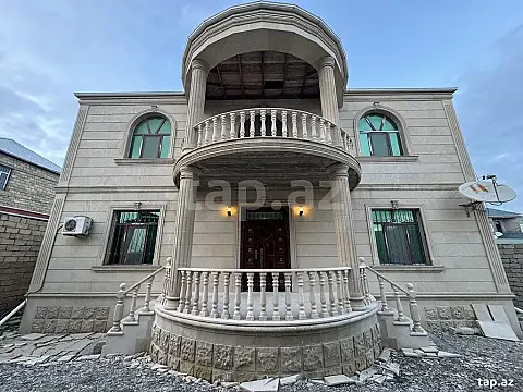 Satılır 8 otaqlı həyət evi 250 m² — Bakı, Lökbatan 8 otaq 250.00 m²