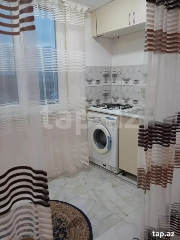 Kirayə verilir 2 otaqlı mənzil 50 m²