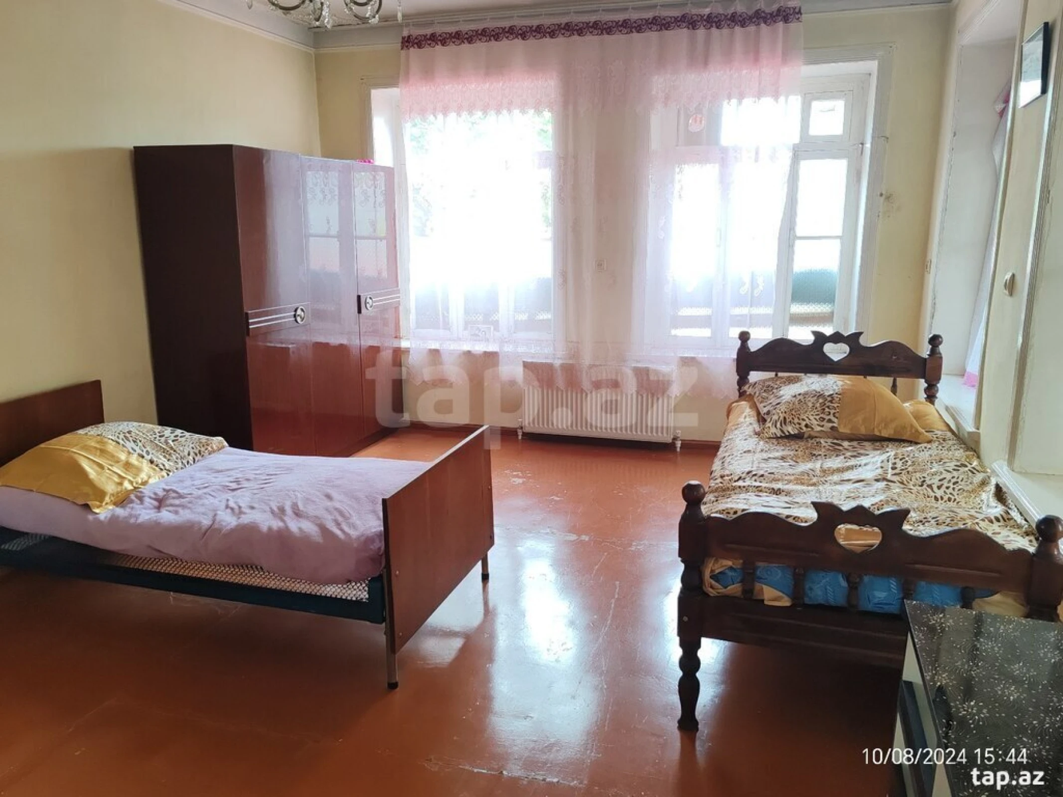 Kirayə verilir 4 otaqlı həyət evi