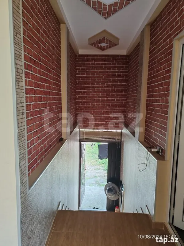 Kirayə verilir 4 otaqlı həyət evi