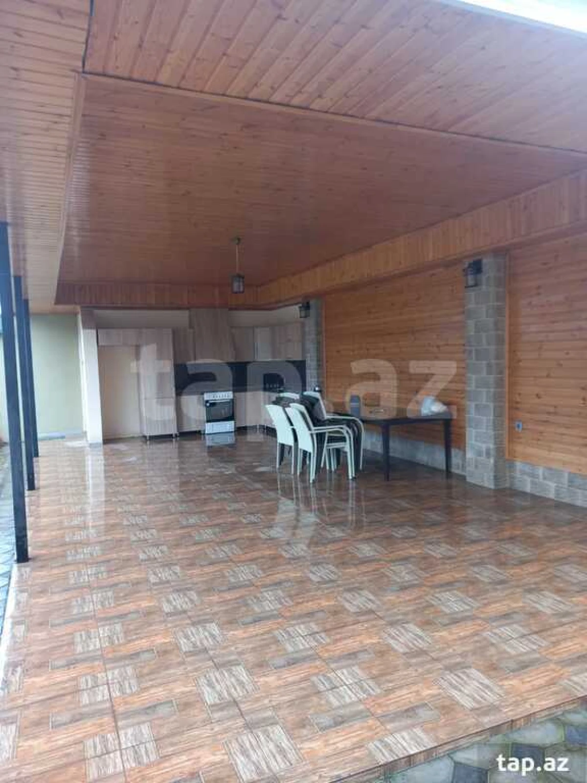 Satılır 5 otaqlı həyət evi