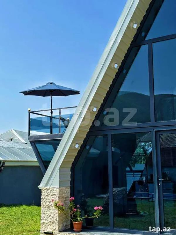 Kirayə verilir 3 otaqlı həyət evi